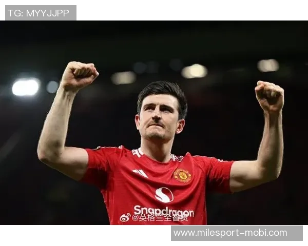 罗马诺罕见长文力挺马奎尔鼓励他勇敢追梦不惧世人指责